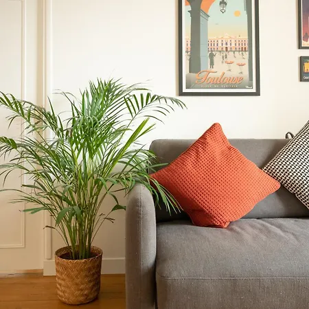 Le Carmin - Calme, Spacieux Et Climatise Lejlighed