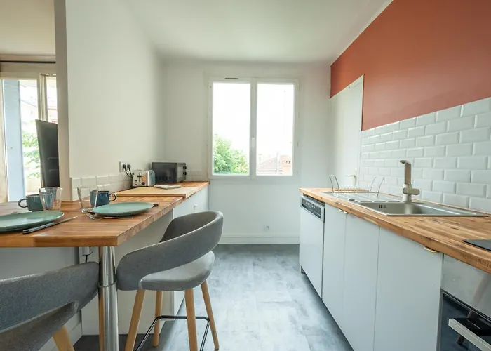 Le Carmin - Calme, Spacieux Et Climatise Apartman *